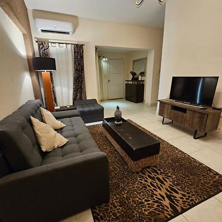 Victorino House En El Cerro De Las Rosas Con Cochera Córdoba Kültér fotó
